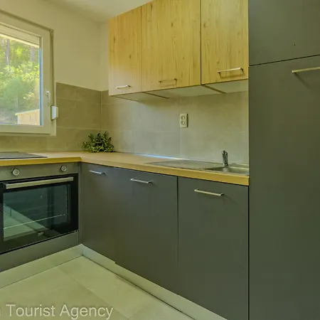 Panoramic Forest Retreat With Pool And Seaview Apartament *