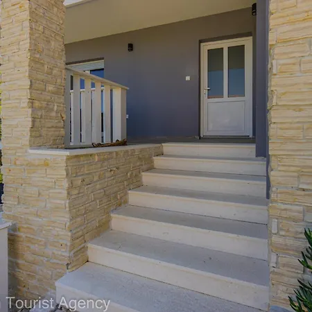 Apartament Panoramic Forest Retreat With Pool And Seaview *